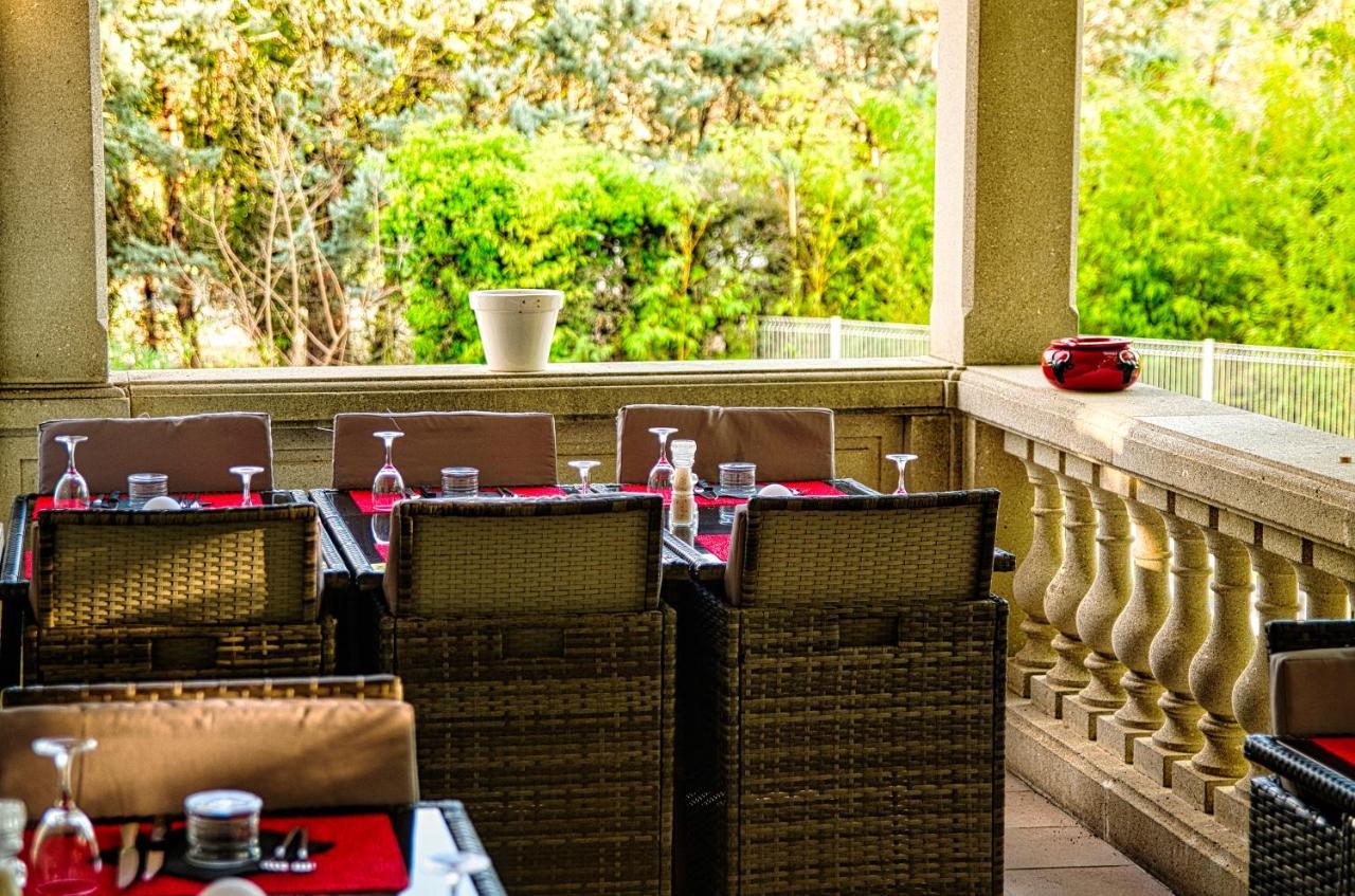 Hotel Restaurant Le Colombier ريمولين المظهر الخارجي الصورة