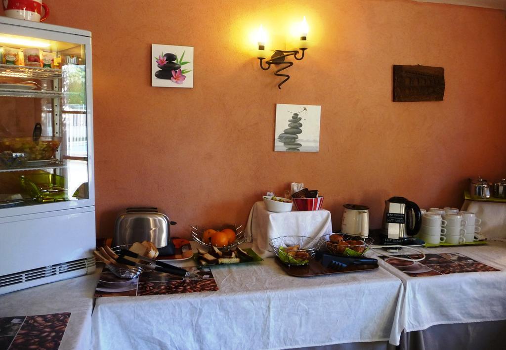 Hotel Restaurant Le Colombier ريمولين المظهر الخارجي الصورة